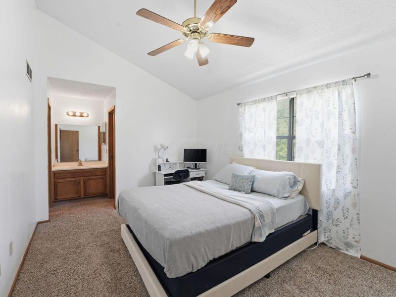 1184 Cambridge Way , Pickerington, OH 43147 Photo 15