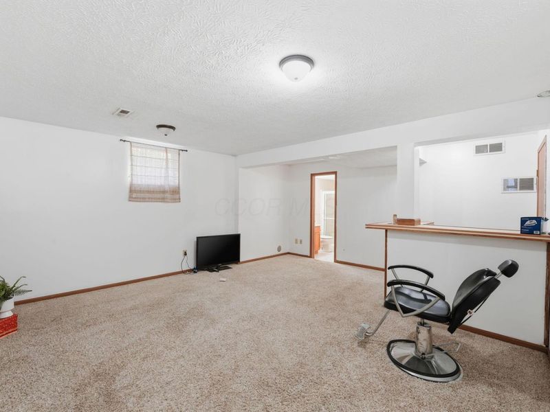 1184 Cambridge Way , Pickerington, OH 43147 Photo 9