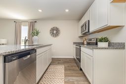 352 Glade Ct.  photo 4