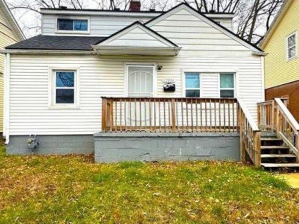 12936 WINTHROP Street , Detroit, MI 48227