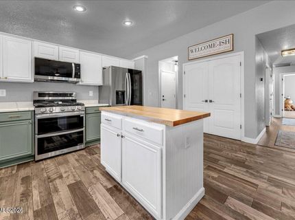 17900 Timber Grove Court, Reno, NV 89508 Photo