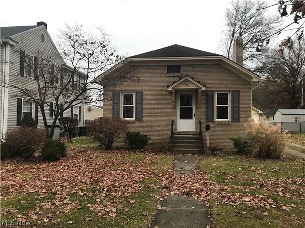 119 Reeves Avenue , Dover, OH 44622