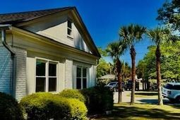 3283 North Road photo 4