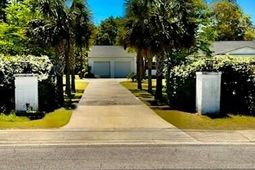 3283 North Road photo 4