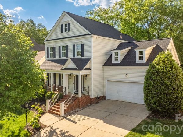 3605 Selwyn Farms Lane, Charlotte, NC 28209