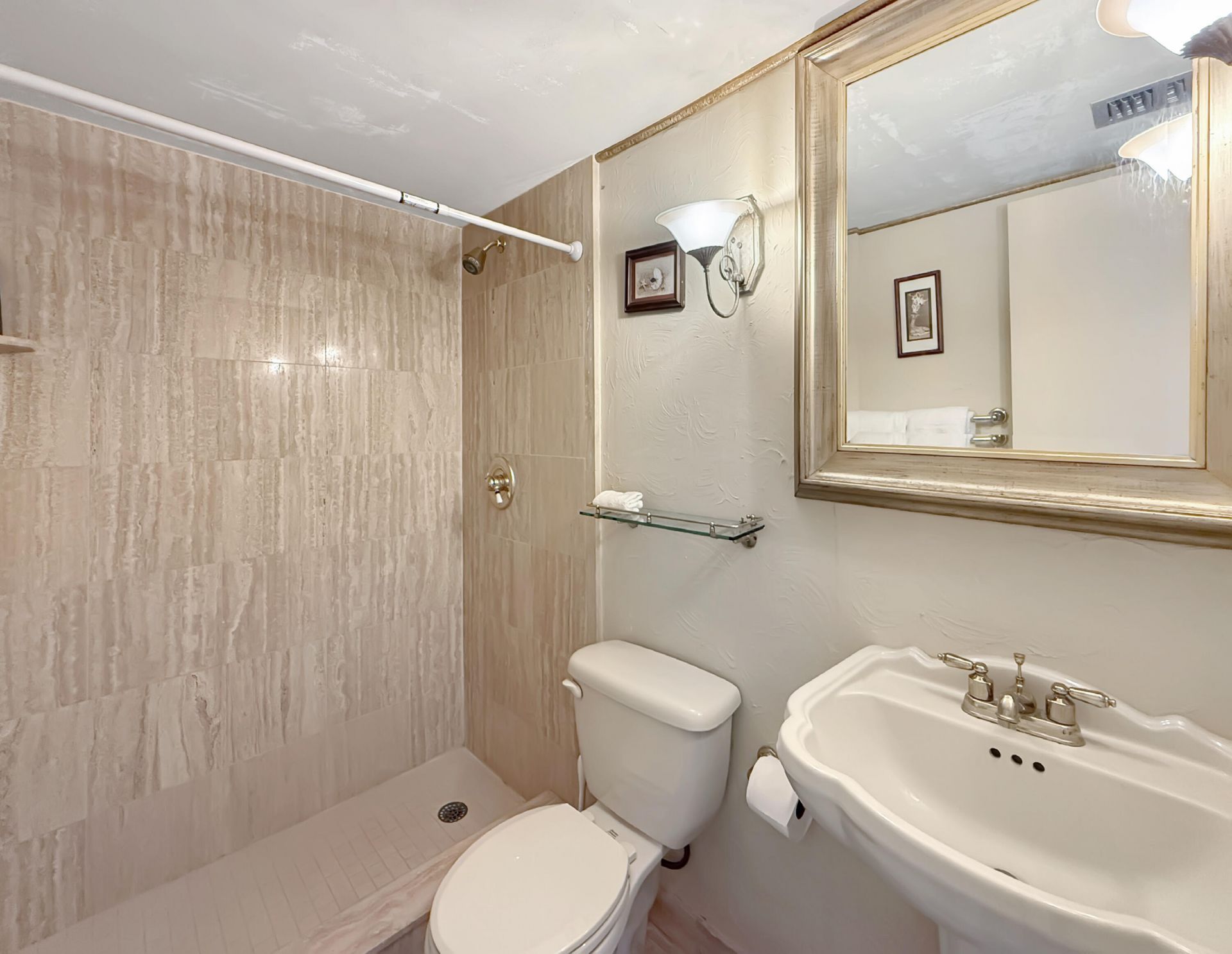 4200 N Ocean Drive, Unit 1-902, Singer Island, FL 33404 Photo