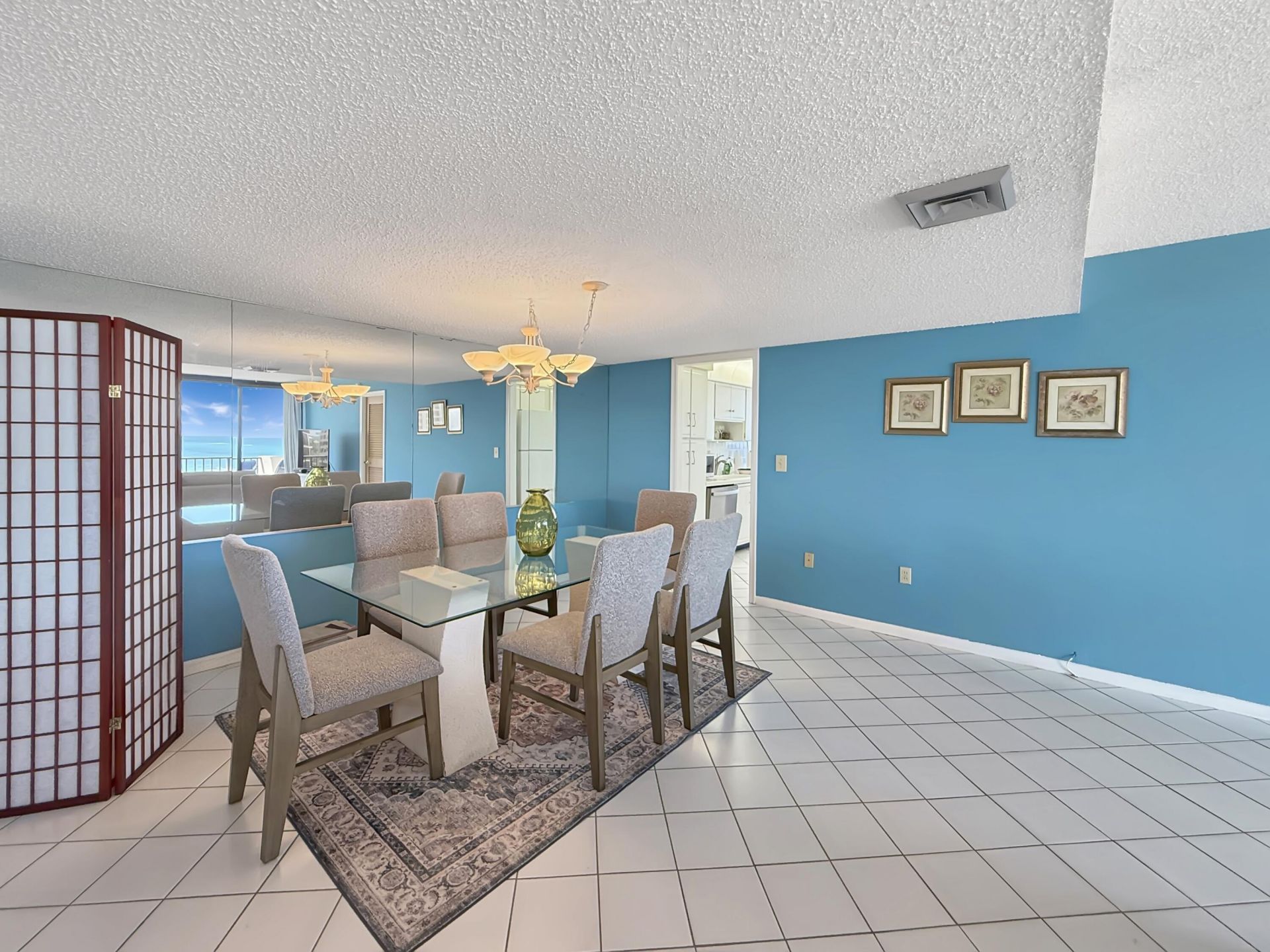 4200 N Ocean Drive, Unit 1-902, Singer Island, FL 33404 Photo