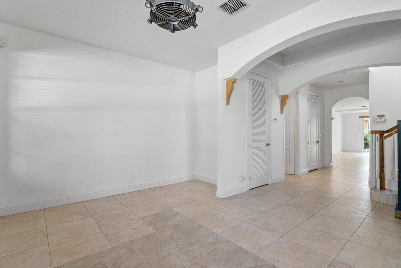 811 S Federal Highway, Unit 1, Lake Worth Beach, FL 33460 Photo