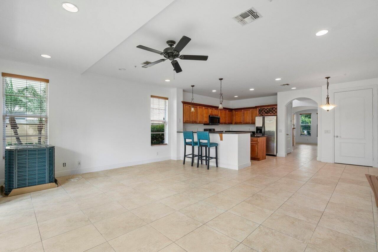 811 S Federal Highway, Unit 1, Lake Worth Beach, FL 33460 Photo