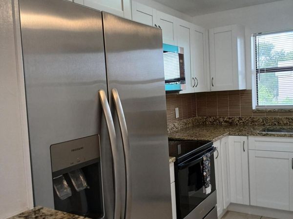 4760 Lucerne Lakes Boulevard W, Unit 405, Lake Worth, FL 33467