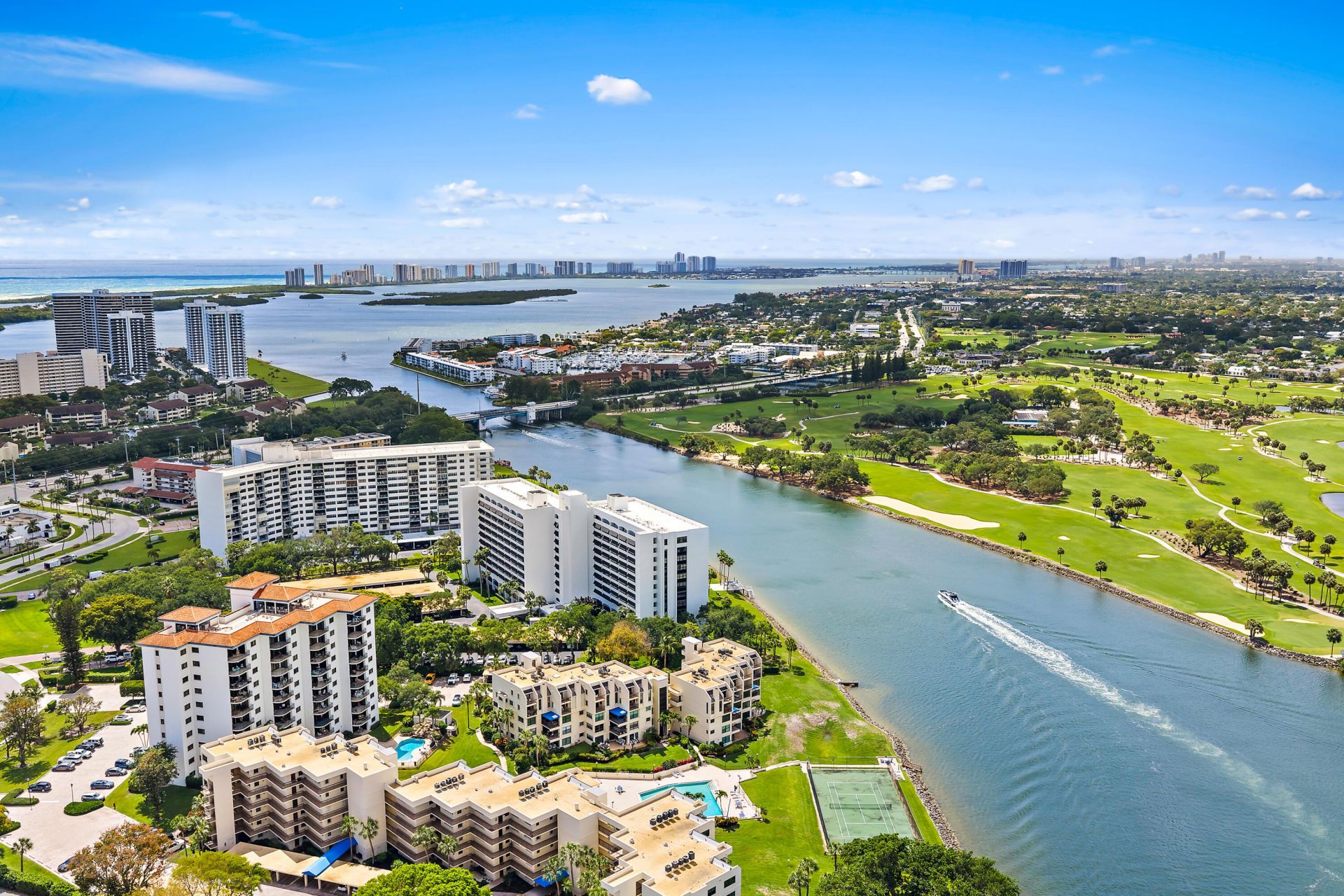 356 Golfview Road, Unit 903, North Palm Beach, FL 33408 Photo