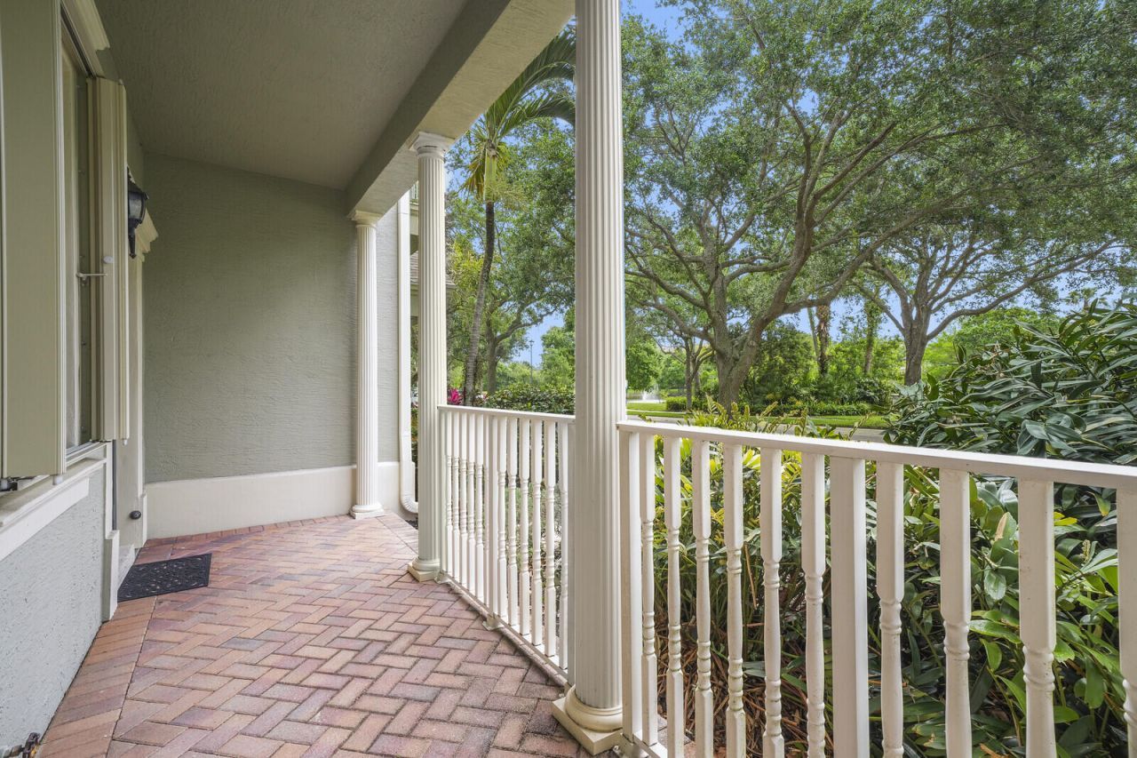 174 W Thatch Palm Circle, Jupiter, FL 33458 Photo