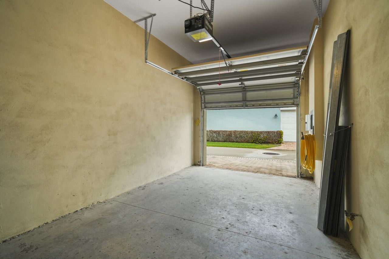 174 W Thatch Palm Circle, Jupiter, FL 33458 Photo