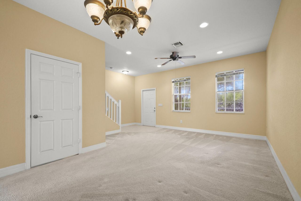 174 W Thatch Palm Circle, Jupiter, FL 33458 Photo