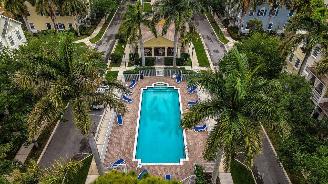 174 W Thatch Palm Circle, Jupiter, FL 33458 Photo