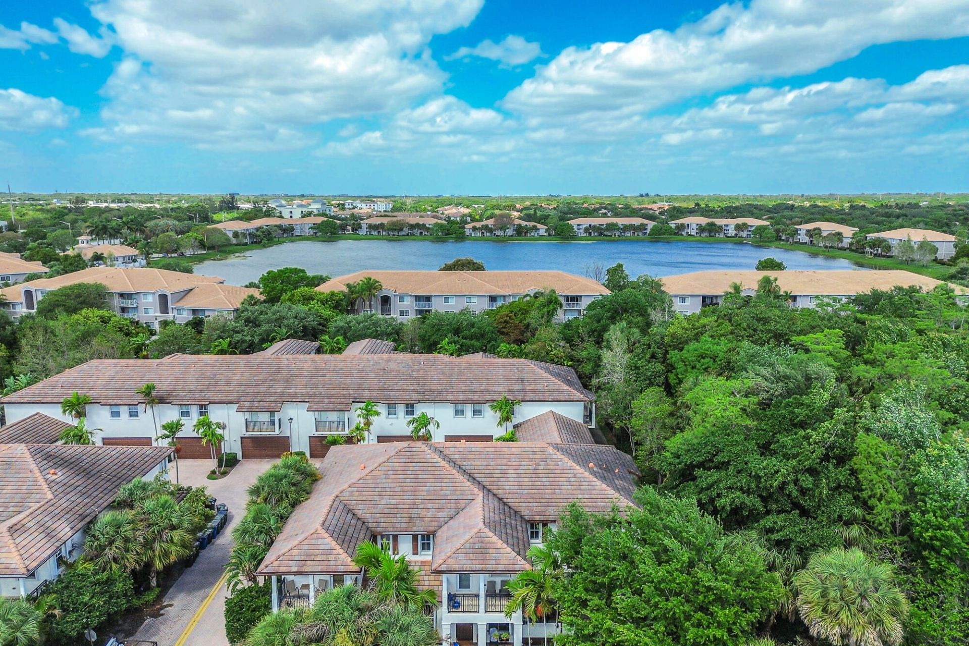 4651 Mimosa Terrace, Unit 1204, Coconut Creek, FL 33073 Photo