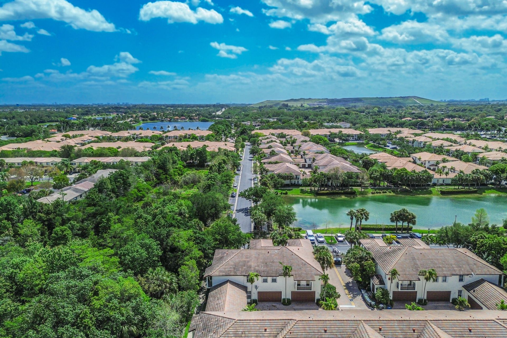 4651 Mimosa Terrace, Unit 1204, Coconut Creek, FL 33073 Photo