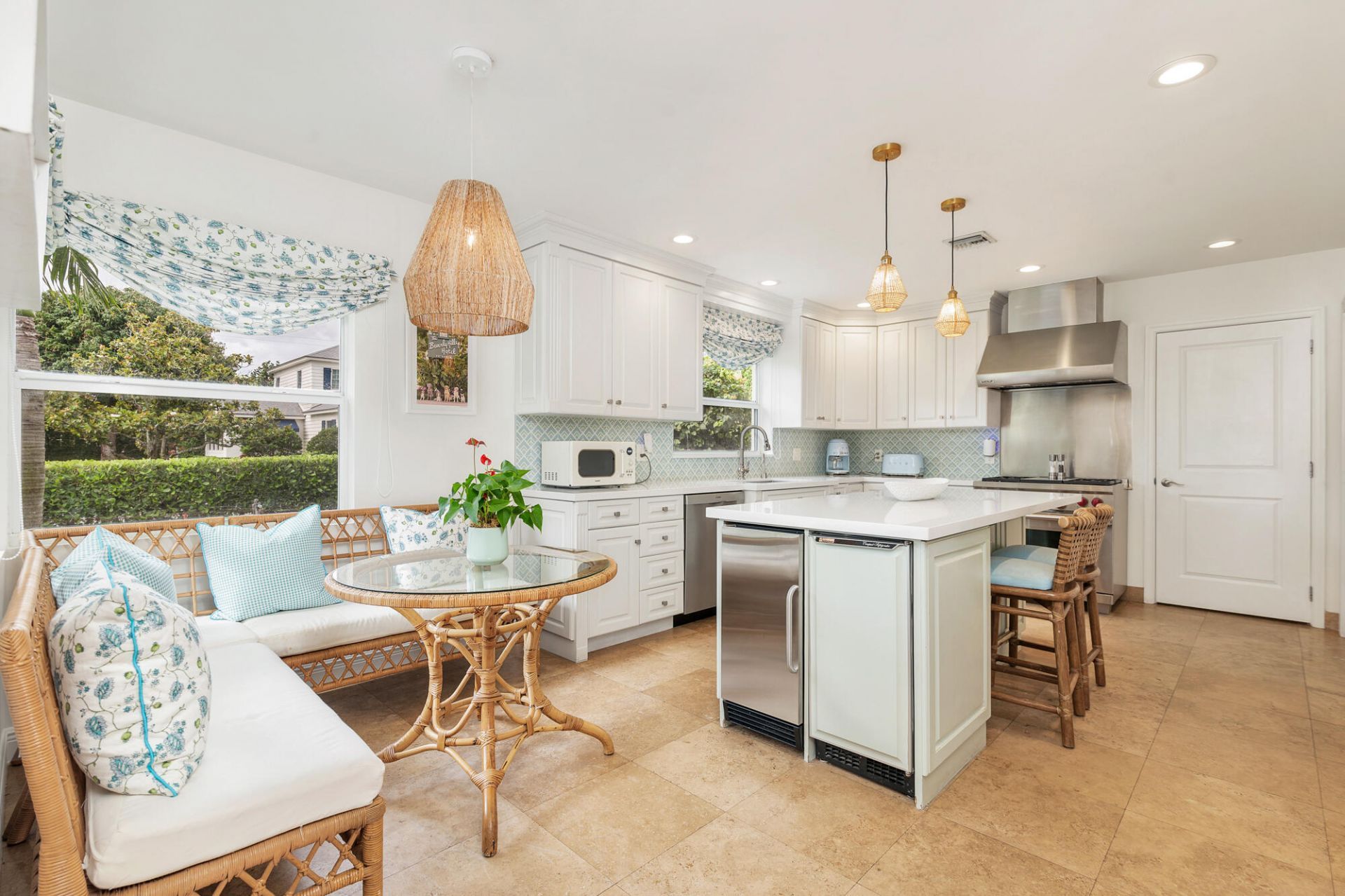 225 Russlyn Drive, West Palm Beach, FL 33405 Photo