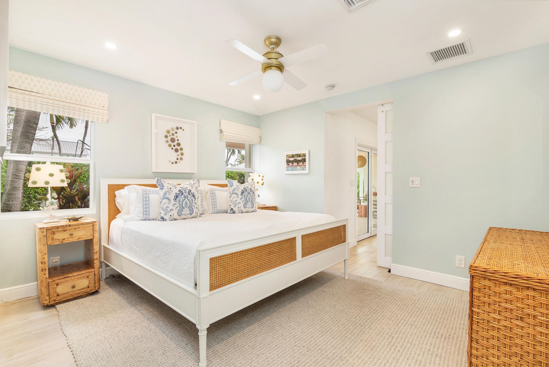 225 Russlyn Drive, West Palm Beach, FL 33405 Photo