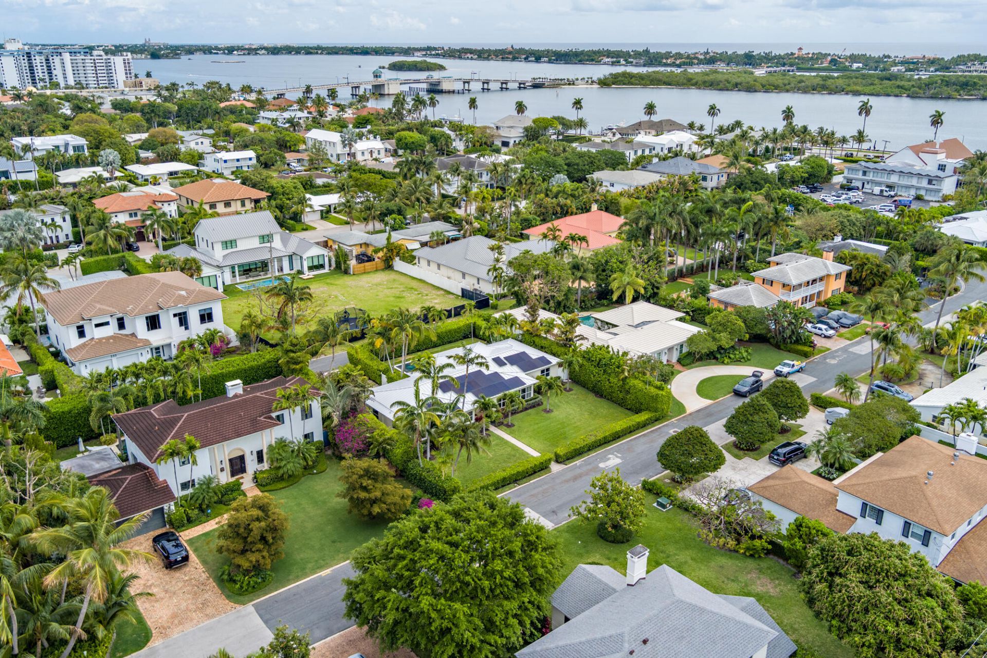225 Russlyn Drive, West Palm Beach, FL 33405 Photo