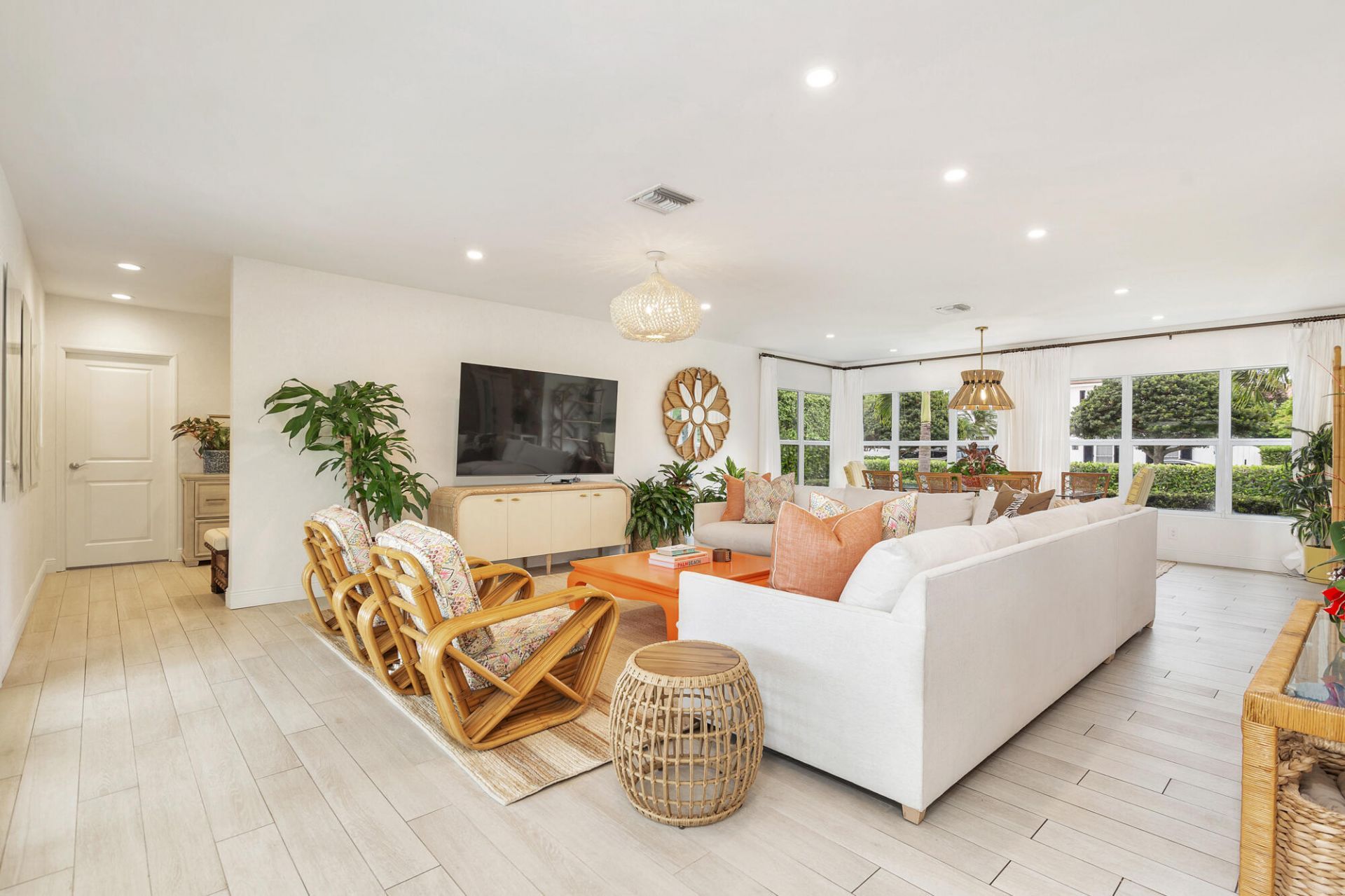 225 Russlyn Drive, West Palm Beach, FL 33405 Photo
