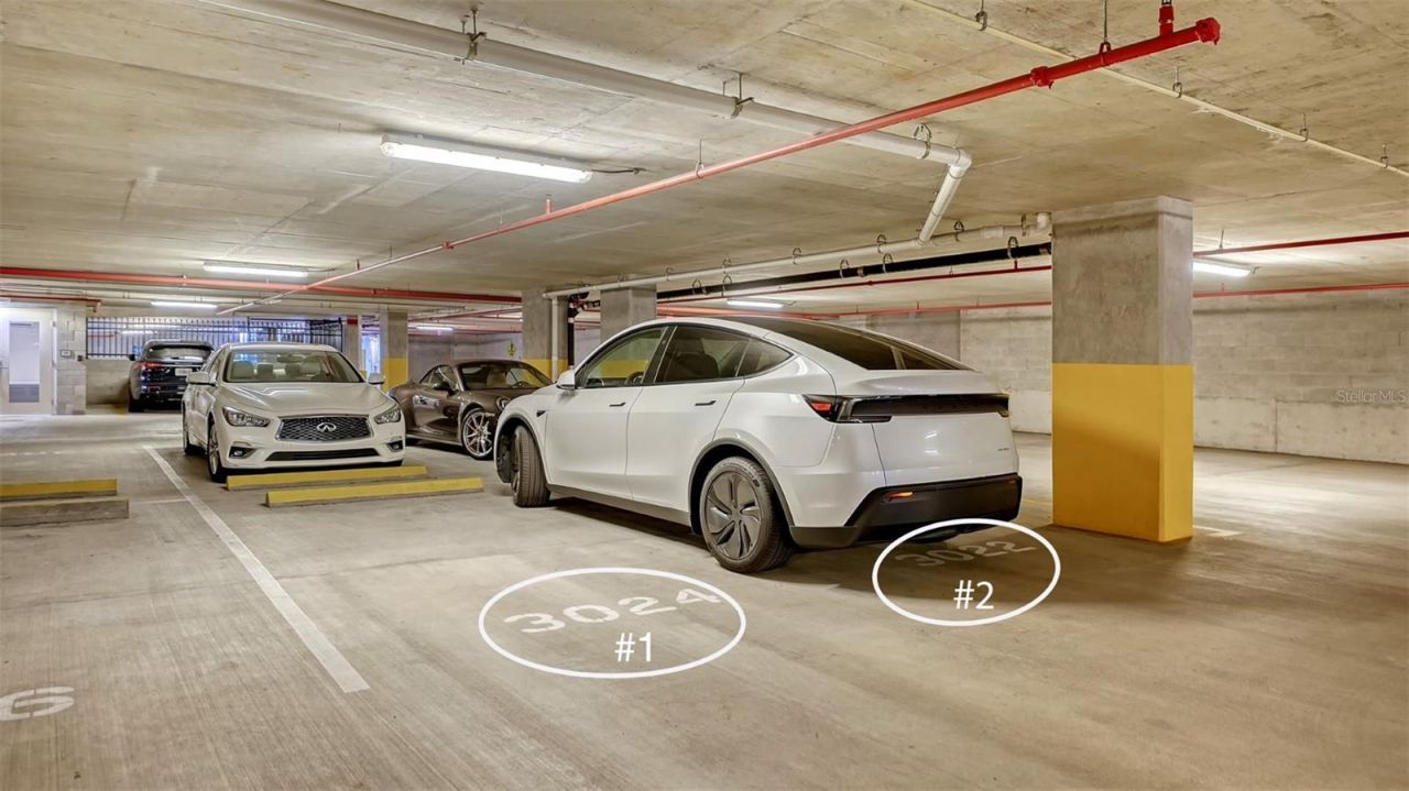 111 S Pineapple Avenue, Unit 1013, Sarasota, FL 34236 Photo