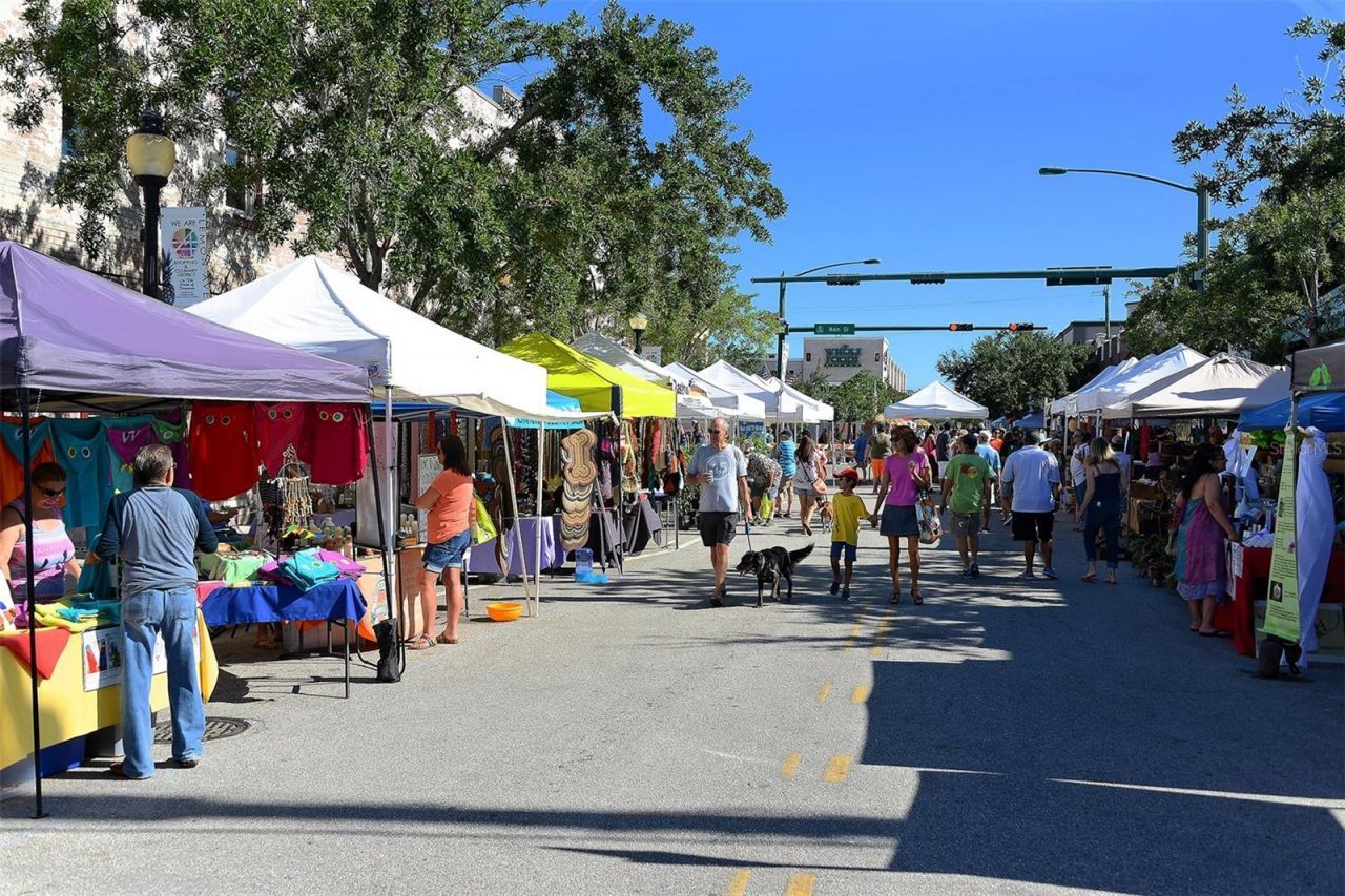 111 S Pineapple Avenue, Unit 1013, Sarasota, FL 34236 Photo