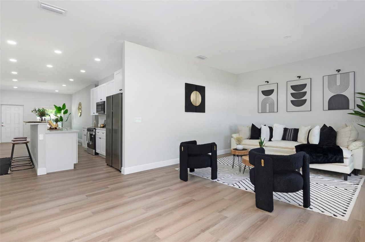 1934 Auburn Street S, Saint Petersburg, FL 33712 Photo