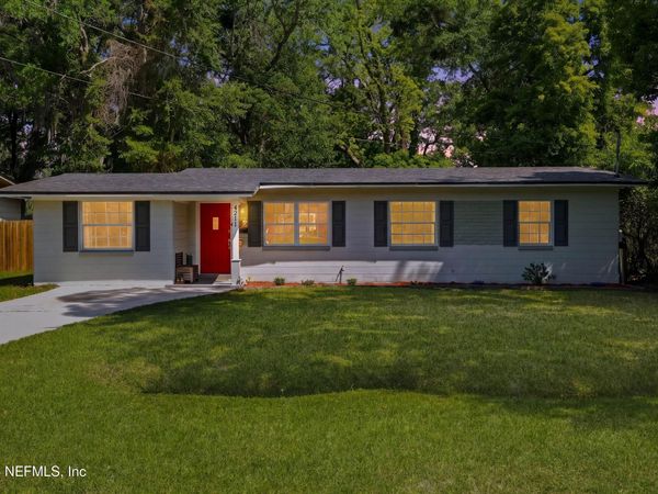 5211 GLENWOOD Avenue, Jacksonville, FL 32205