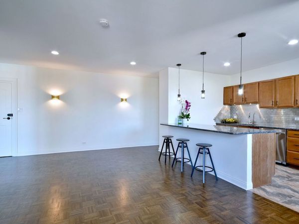 1301 W TOUHY Avenue , Unit 309, Park Ridge, IL 60068