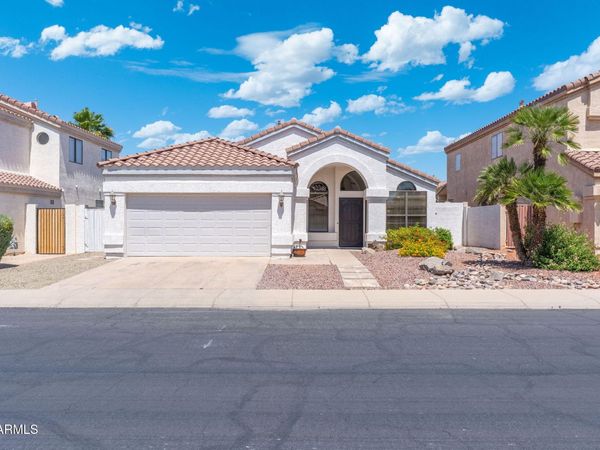 4008 W TONOPAH Drive, Glendale, AZ 85308