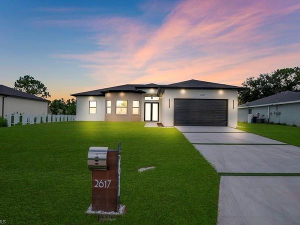 2617 6th ST SW, LEHIGH ACRES, FL 33976