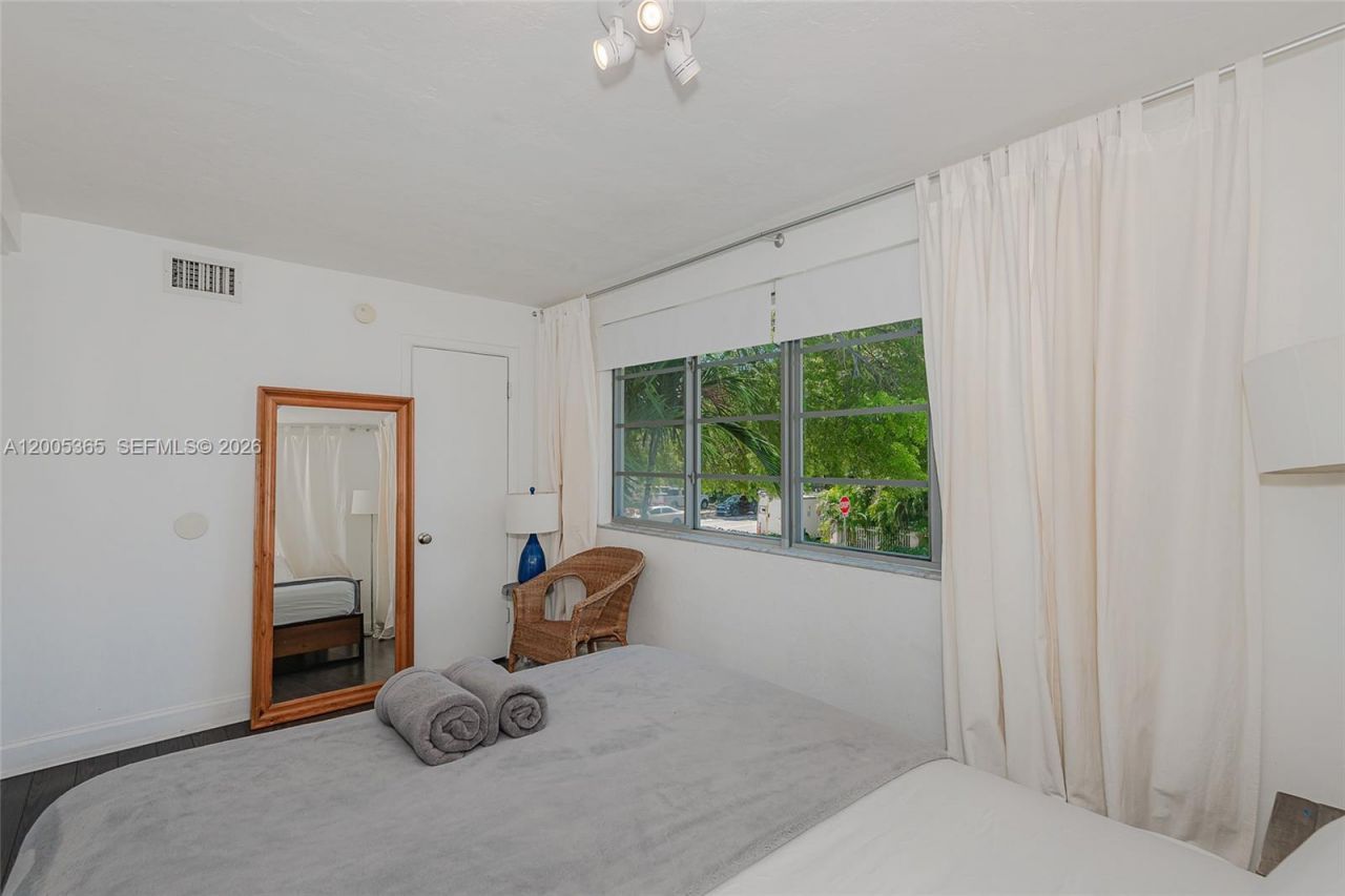1005 9th St , Unit 2, Miami Beach, FL 33139 Photo