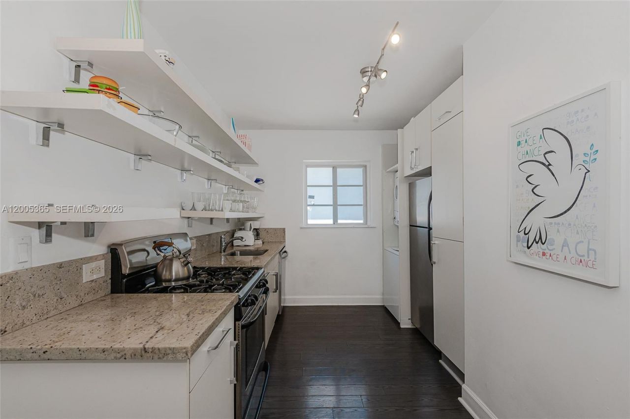 1005 9th St , Unit 2, Miami Beach, FL 33139 Photo