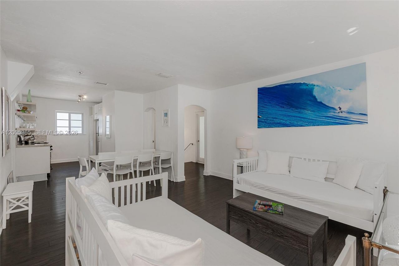 1005 9th St , Unit 2, Miami Beach, FL 33139 Photo