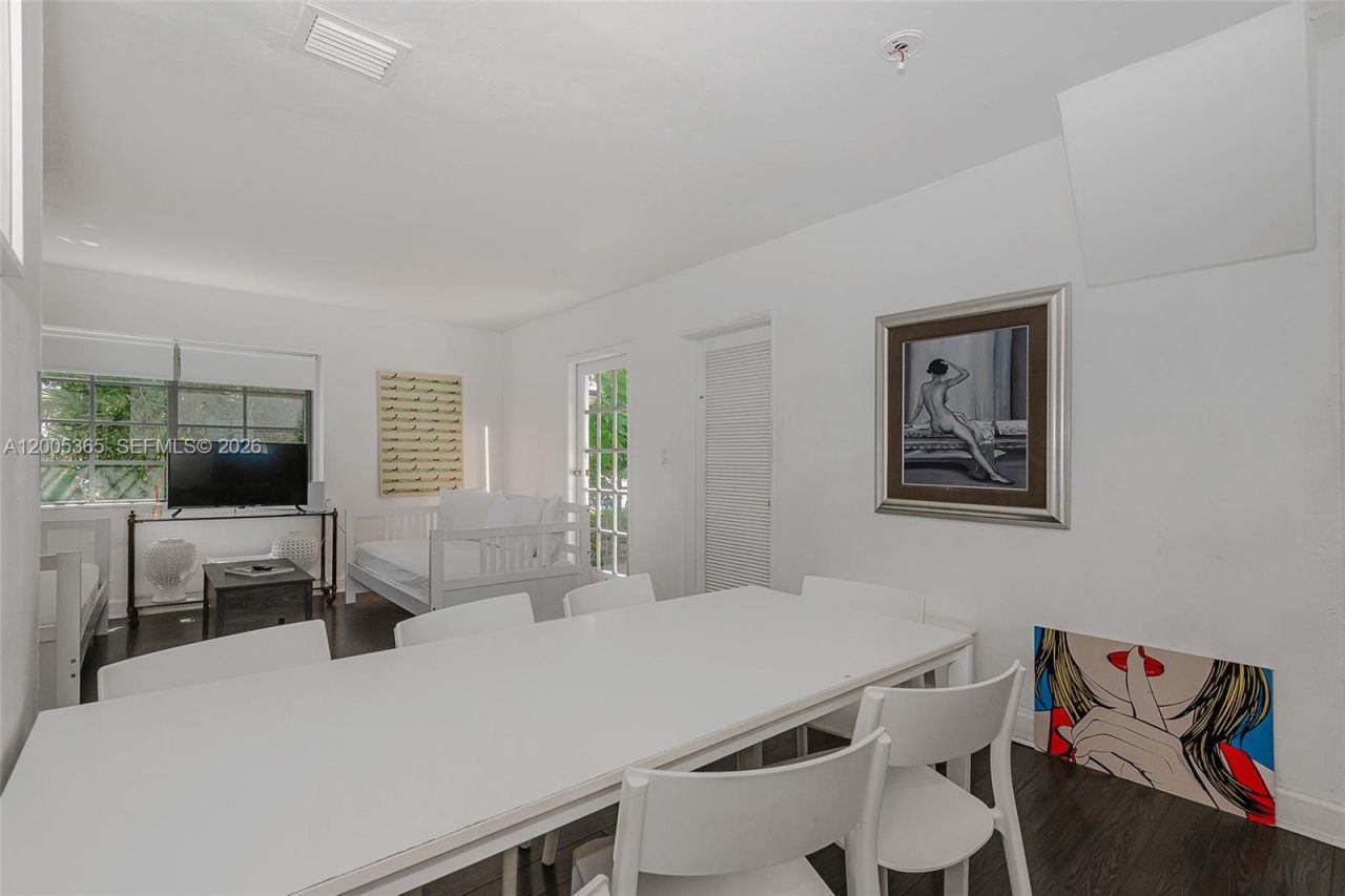 1005 9th St , Unit 2, Miami Beach, FL 33139 Photo