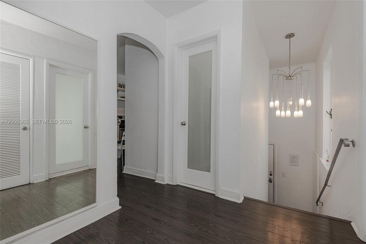 1005 9th St , Unit 2, Miami Beach, FL 33139 Photo