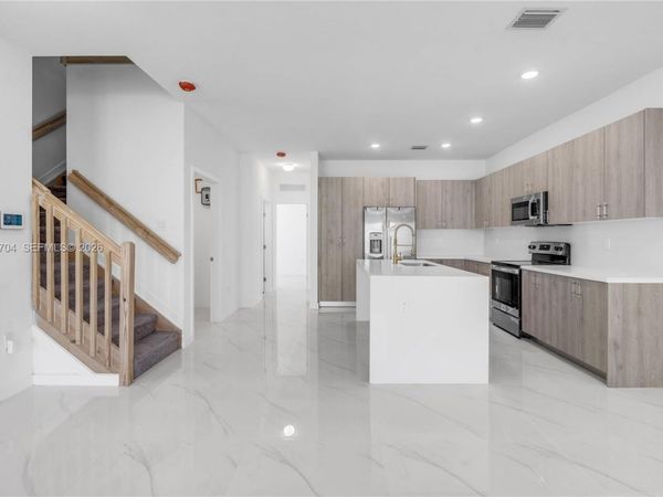 22431 SW 125 ave , Unit 19B, Miami, FL 33033