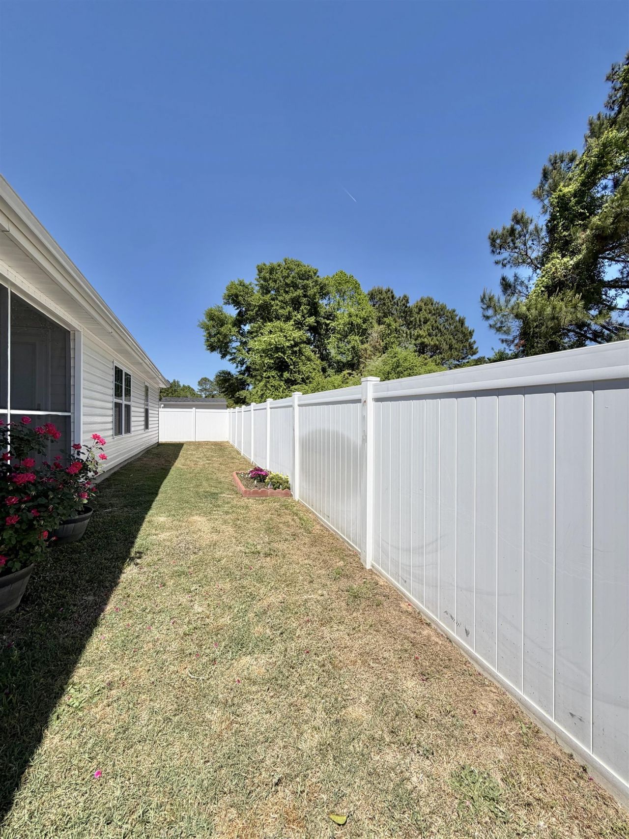 137 Adelphia Rd. Photo 23