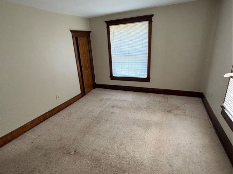 707 Locust Street, Coshocton, OH 43812 Photo 12