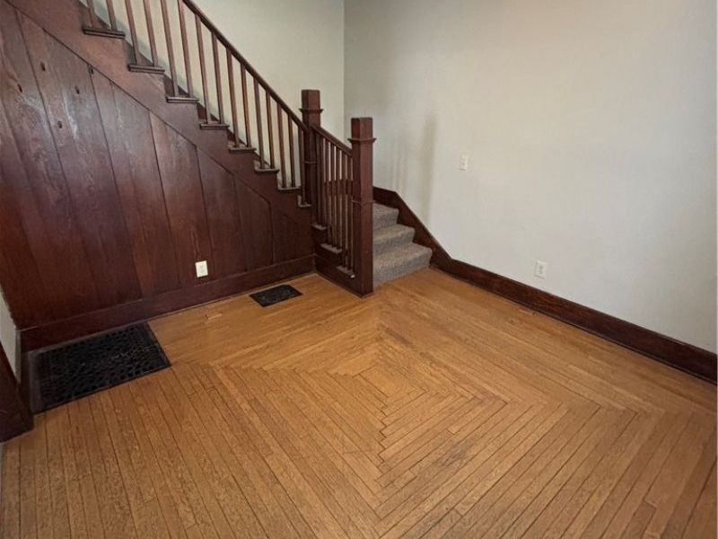 707 Locust Street, Coshocton, OH 43812 Photo 3