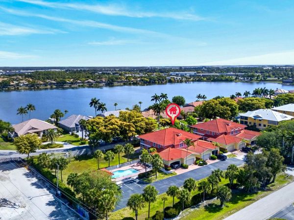 5450 Park Rd, Unit 4, Fort Myers, FL 33908