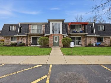 130 Foxberry Drive , Unit A, Getzville, NY 14068