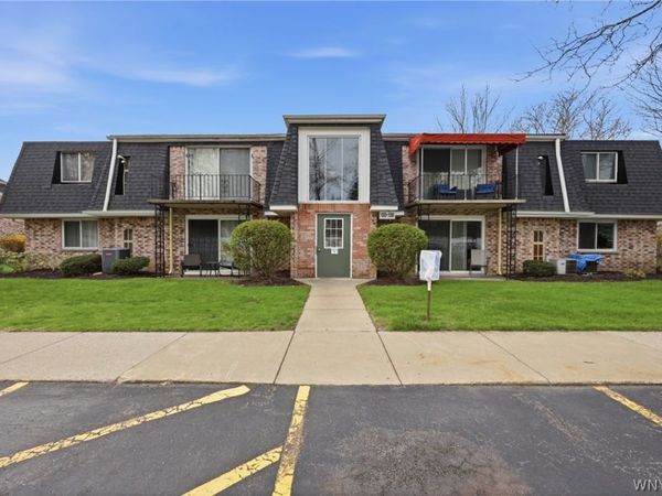 130 Foxberry Drive , Unit A, Getzville, NY 14068