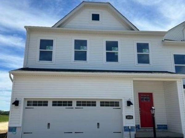 1010 Madisyn Lane, Valencia, PA 16059