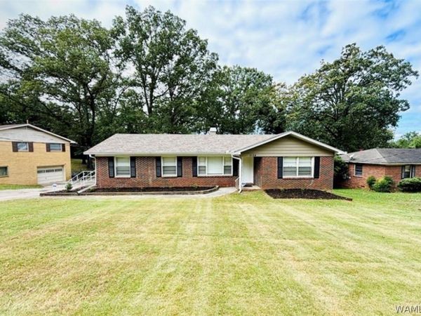 2124 3rd Street , Centerpoint, AL 35215