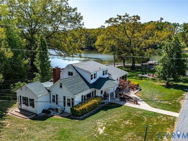 798 S Tidwells Road , Montross, VA 22520