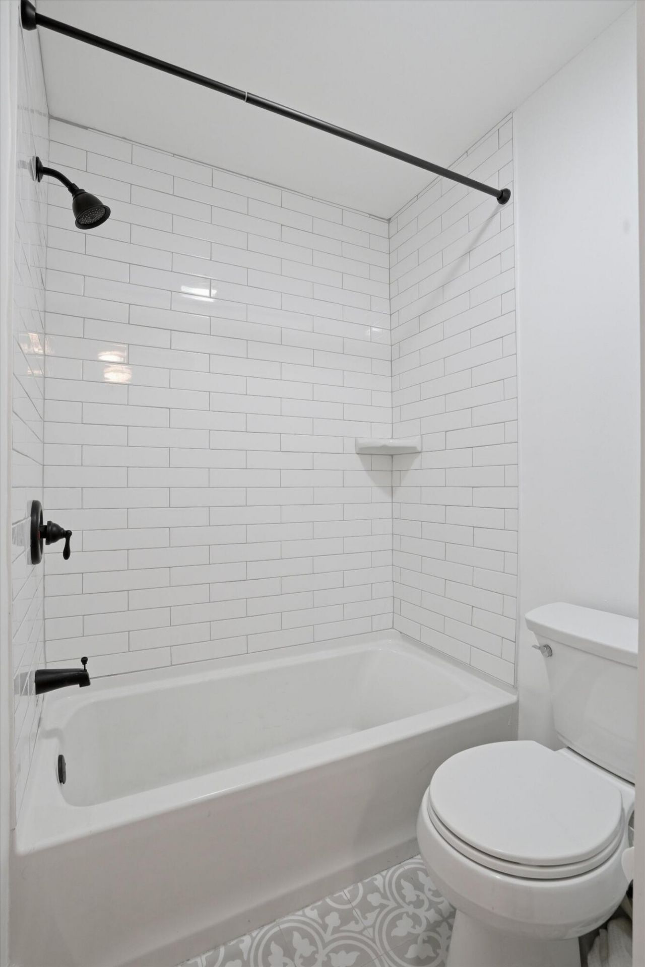 4 Stallion Court Photo 18