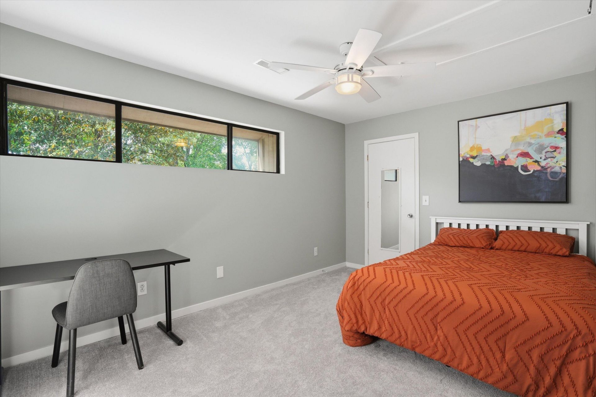 4 Stallion Court Photo 24