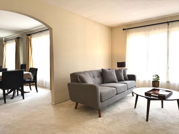 6904 Gleason Road, Edina, MN 55439